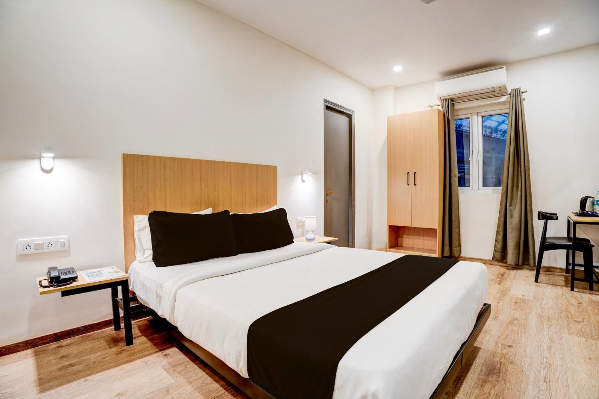 Super Townhouse Ulsoor Near Halasuru Metro Station Бенґалуру Екстер'єр фото